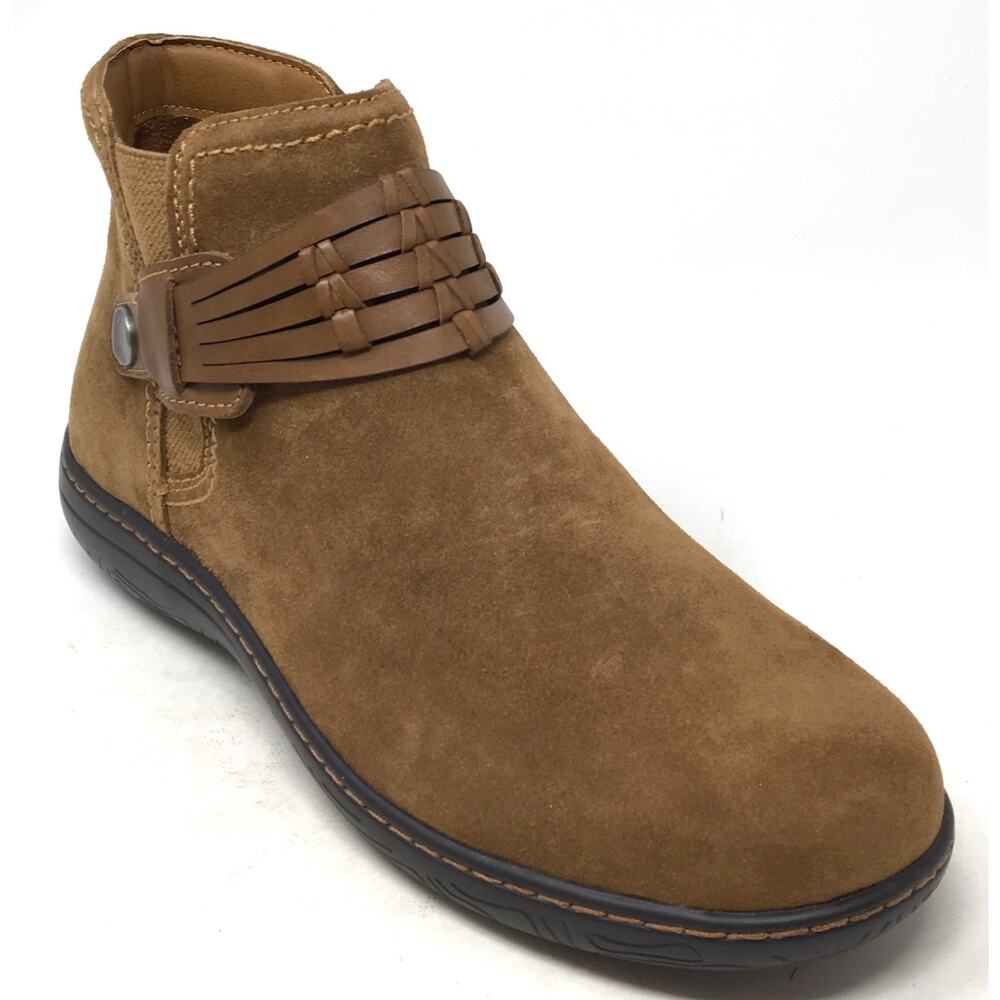 Earth Shoes Synal Women's Size 10 Medium Brown Suede Flat Casual Ankle Booties